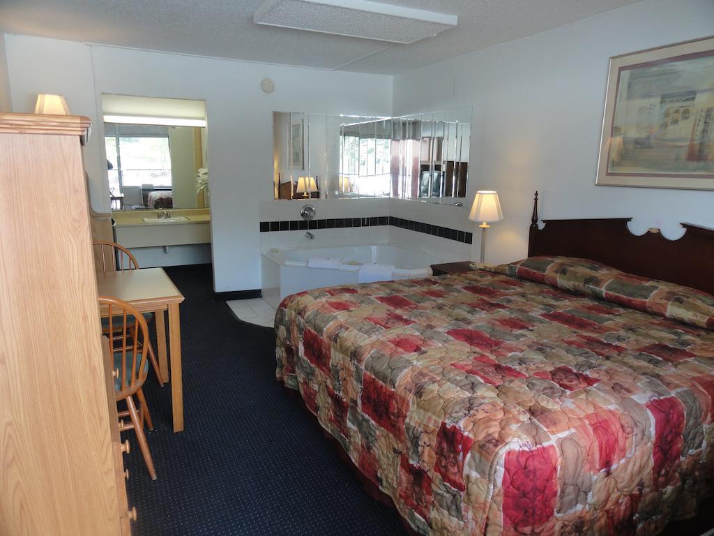 Grand Rapids Inn Wyoming Cameră foto